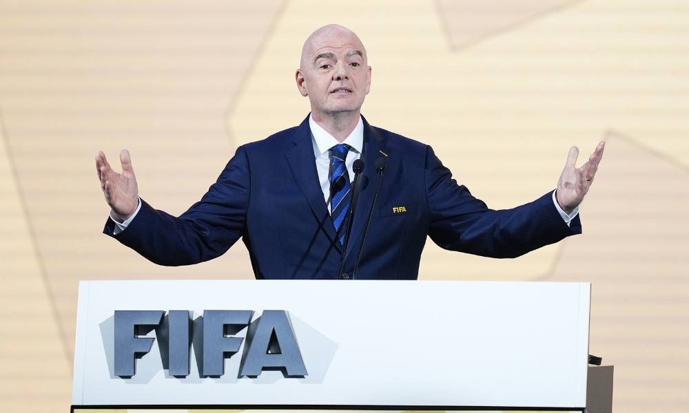 莫塔在赛后 莫塔在赛后